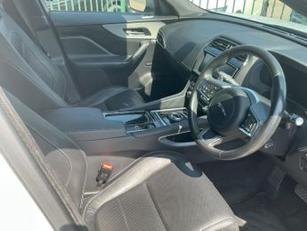 Jaguar F-Pace 2.0d [180] Chequered Flag 5dr Auto AWD