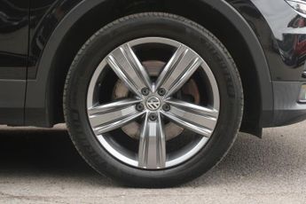 Volkswagen Tiguan 2.0 TSI SEL DSG 4Motion Euro 6 (s/s) 5dr