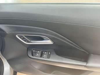 MG Motor UK ZS 1.5 Hybrid+ Trophy 5dr Auto