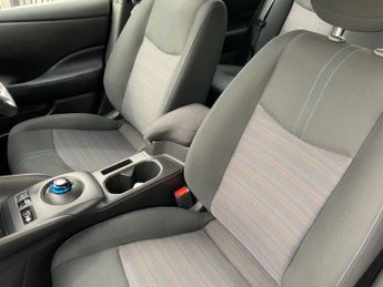 Nissan Leaf 110kW Acenta 40kWh 5dr Auto [6.6kw Charger]