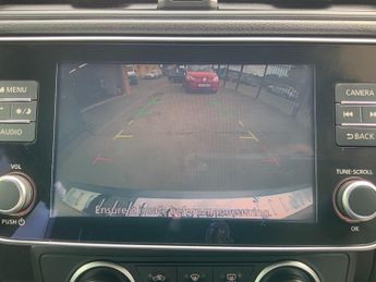Nissan Leaf 110kW Acenta 40kWh 5dr Auto [6.6kw Charger]