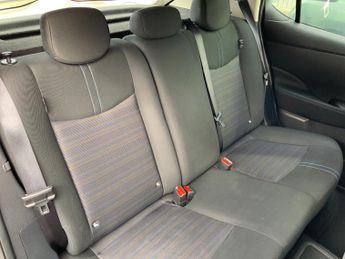 Nissan Leaf 110kW Acenta 40kWh 5dr Auto [6.6kw Charger]