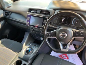 Nissan Leaf 110kW Acenta 40kWh 5dr Auto [6.6kw Charger]