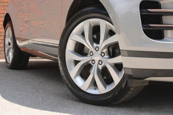 Land Rover Range Rover Evoque 2.0 D180 R-Dynamic SE Auto 4WD Euro 6 (s/s) 5dr