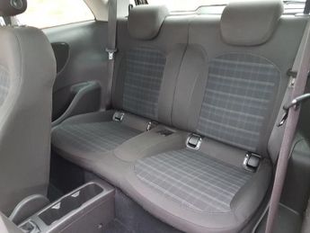 Vauxhall Adam 1.2i Glam 3dr