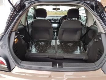 Vauxhall Adam 1.2i Glam 3dr