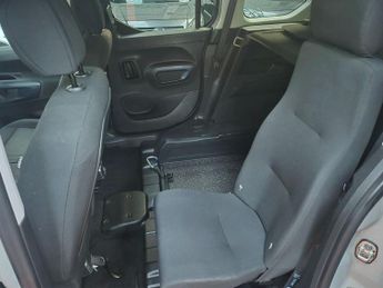 Peugeot Rifter WHEELCHAIR ACCESSIBLE 1.5 BlueHDi 130 Allure