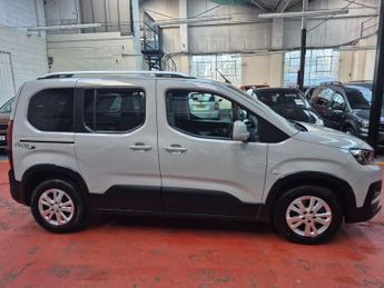 Peugeot Rifter WHEELCHAIR ACCESSIBLE 1.5 BlueHDi 130 Allure