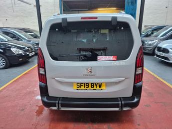 Peugeot Rifter WHEELCHAIR ACCESSIBLE 1.5 BlueHDi 130 Allure