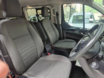 Ford Tourneo Custom WHEELCHAIR ACCESSIBLE 2.0 TDCi EcoBlue 130ps Titanium Auto