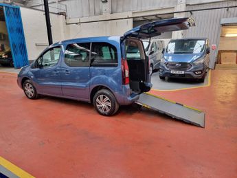 Citroen Berlingo WHEELCHAIR ACCESSIBLE 1.6 BlueHDi 100 Feel 5dr ETG6