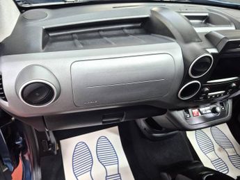 Citroen Berlingo WHEELCHAIR ACCESSIBLE 1.6 BlueHDi 100 Flair