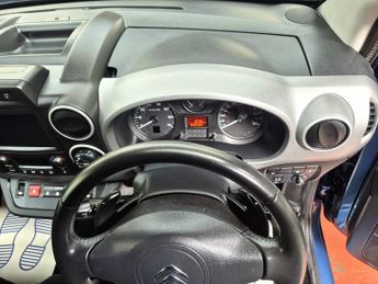 Citroen Berlingo WHEELCHAIR ACCESSIBLE 1.6 BlueHDi 100 Flair