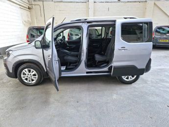 Peugeot Rifter WHEELCHAIR ACCESSIBLE 1.5 BlueHDi 130 Allure 