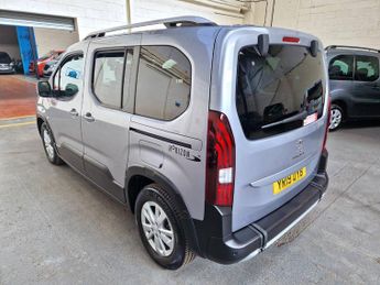 Peugeot Rifter WHEELCHAIR ACCESSIBLE 1.5 BlueHDi 130 Allure 