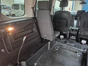 Peugeot Rifter WHEELCHAIR ACCESSIBLE 1.5 BlueHDi 130 Allure