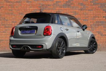 Mini Hatchback 2.0 Cooper S Auto Euro 6 (s/s) 5dr