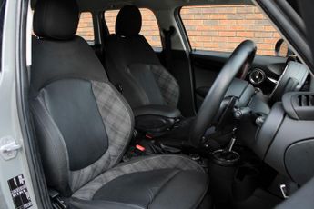 Mini Hatchback 2.0 Cooper S Auto Euro 6 (s/s) 5dr