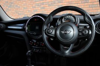 Mini Hatchback 2.0 Cooper S Auto Euro 6 (s/s) 5dr