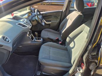 Ford Fiesta 1.4 Zetec 5dr Auto