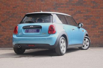 Mini Hatchback 1.5 Cooper 3dr Auto