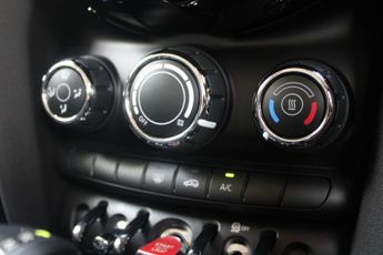Mini Hatchback 1.5 Cooper 3dr Auto