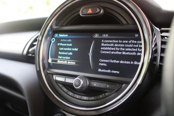 Mini Hatchback 1.5 Cooper 3dr Auto