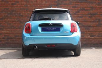 Mini Hatchback 1.5 Cooper 3dr Auto