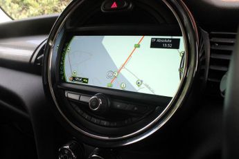 Mini Hatchback 1.5 Cooper 3dr Auto