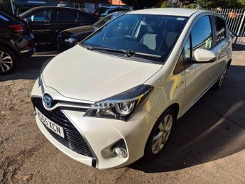 Toyota Yaris 1.5 Hybrid Sport 5dr CVT