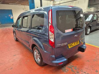 Ford Grand Tourneo Connect WHEELCHAIR ACCESSIBLE1.5 EcoBlue 120 Titanium 5dr Powershift