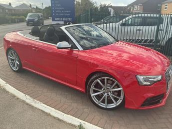 Audi RS5 4.2 FSI Quattro 2dr S Tronic