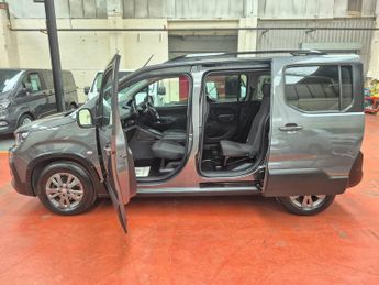 Peugeot Rifter WHEELCHAIR ACCESSIBLE 1.5 BlueHDi 130 Allure