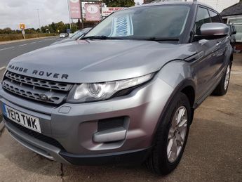 Land Rover Range Rover Evoque 2.2 SD4 Pure 5dr Auto [Tech Pack]