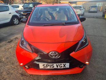 Toyota Aygo 1.0 VVT-i X-Cite 5dr x-shift
