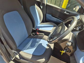 Hyundai i10 1.2 Premium 5dr Auto
