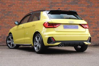 Audi A1 2.0 TFSI 40 S line Competition Sportback S Tronic Euro 6 (s/s) 5