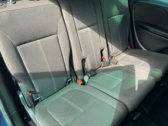 Vauxhall Zafira 1.4T SRi 5dr