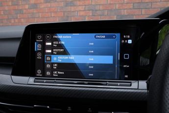 Volkswagen Golf 1.5 eTSI MHEV R-Line DSG Euro 6 (s/s) 5dr
