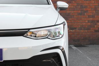 Volkswagen Golf 1.5 eTSI MHEV R-Line DSG Euro 6 (s/s) 5dr