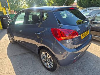 Kia Venga 1.6 3 5dr Auto [6]