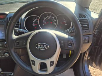 Kia Venga 1.6 3 5dr Auto [6]
