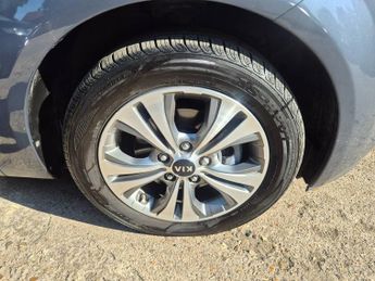 Kia Venga 1.6 3 5dr Auto [6]