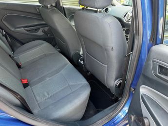 Ford Fiesta 1.4 Zetec 5dr
