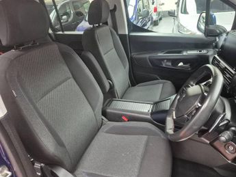 Peugeot Rifter WHEELCHAIR ACCESSIBLE 1.5 BlueHDi 130 Allure