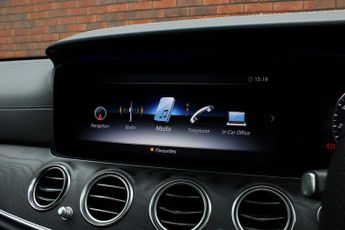 Mercedes-Benz E Class 2.0 E220d AMG Line (Premium Plus) Saloon 4dr Diesel G-Tronic+ Eu