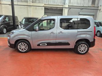 Citroen Berlingo WHEELCHAIR ACCESSIBLE 1.5 BlueHDi 130 Feel M