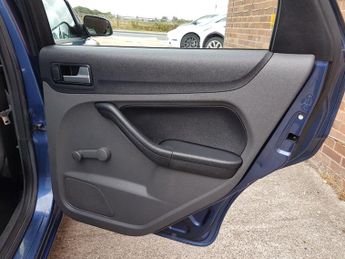 Ford Focus 1.6 Sport 5dr [115]
