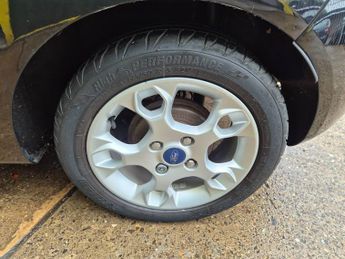 Ford Fiesta 1.4 Zetec 3dr Auto