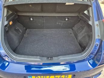 Toyota Auris 1.4 D-4D Business Edition TSS 5dr